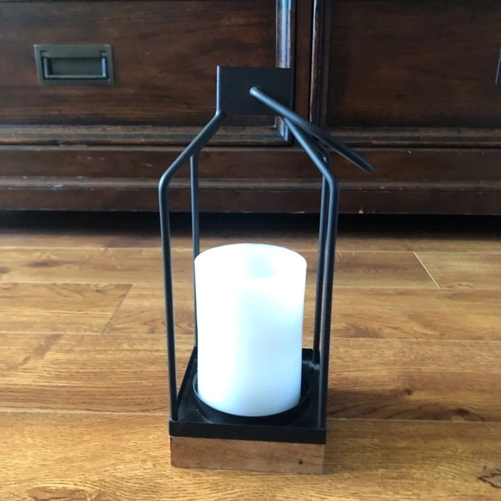 Small metal & wood candle holder with battery candle